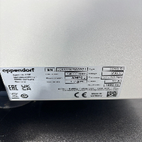 Eppendorf Centrifuge 5810R image 3